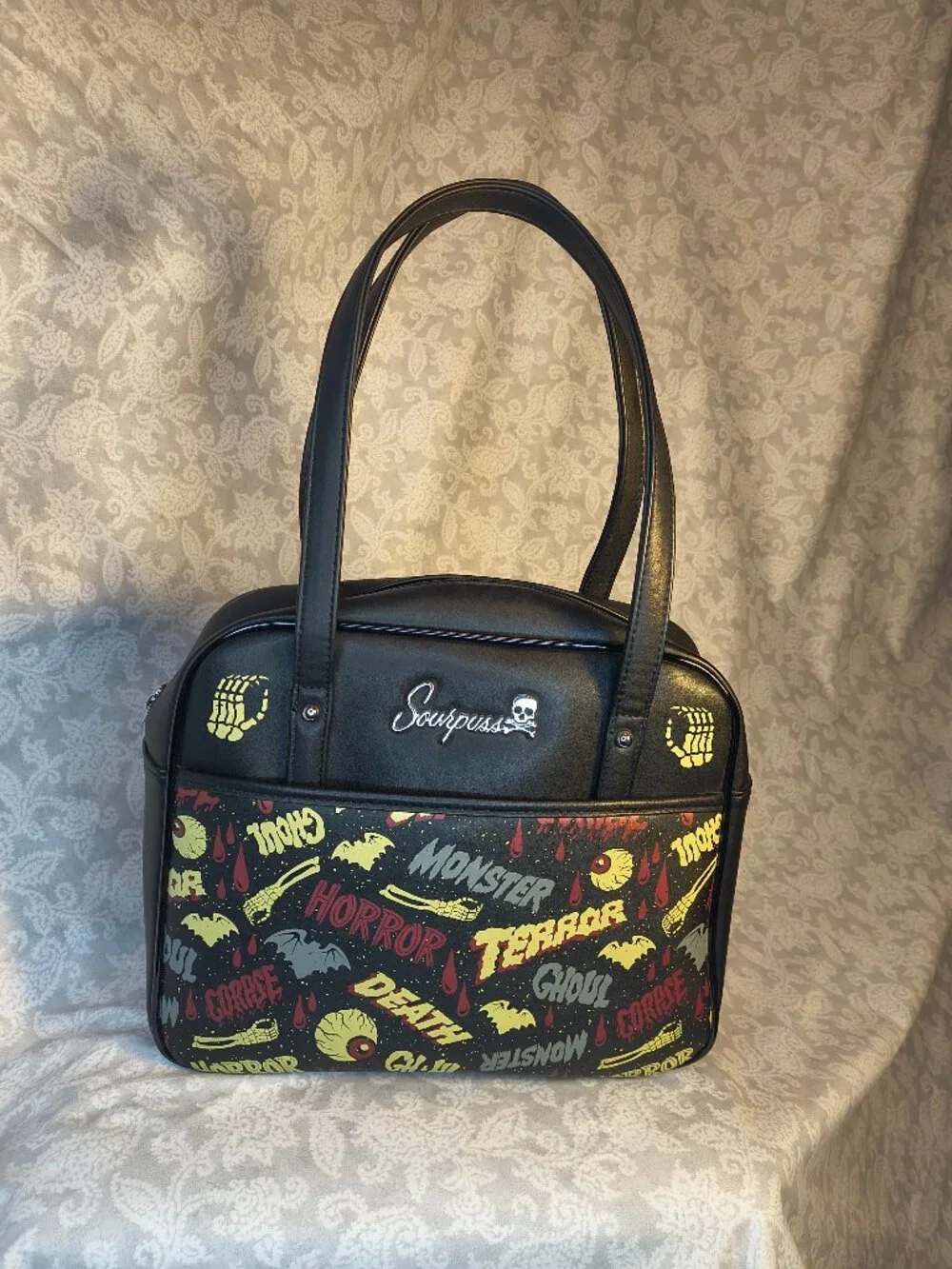 Black Sourpuss Oh the Horror Bowler handbag 10 x 11" with feet - Picture 2 of 14